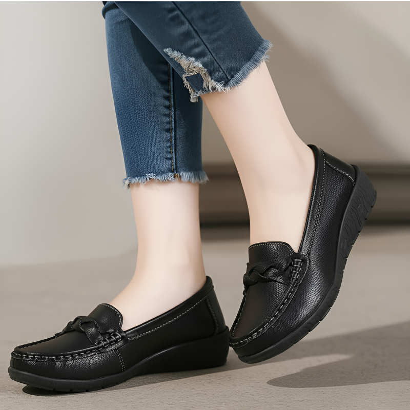 Amara Soft Leather Loafer